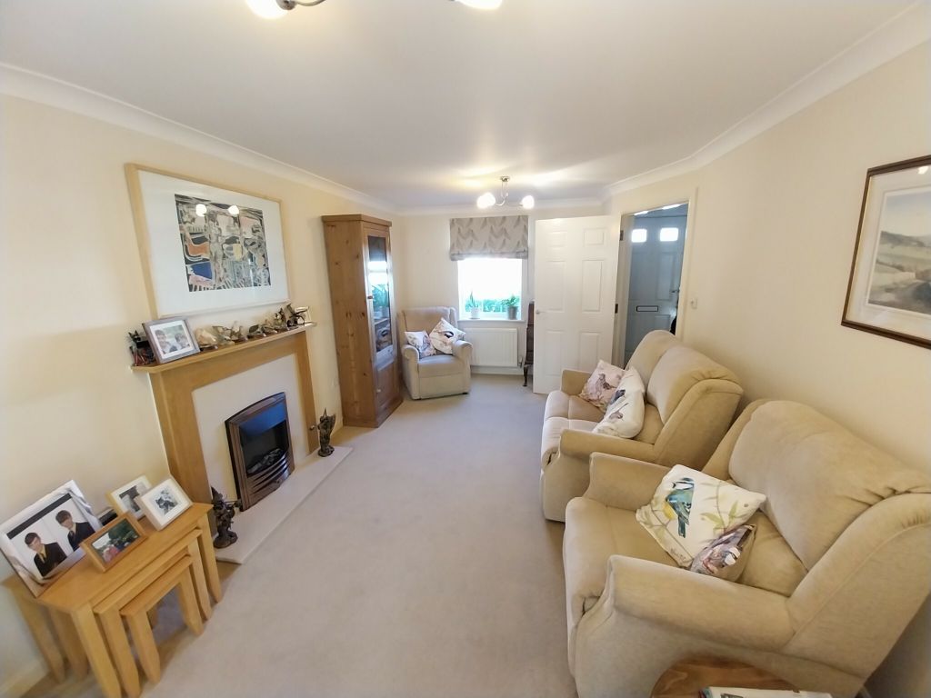 Property photo 3 of 20