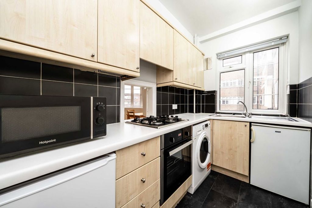 Property photo 3 of 5