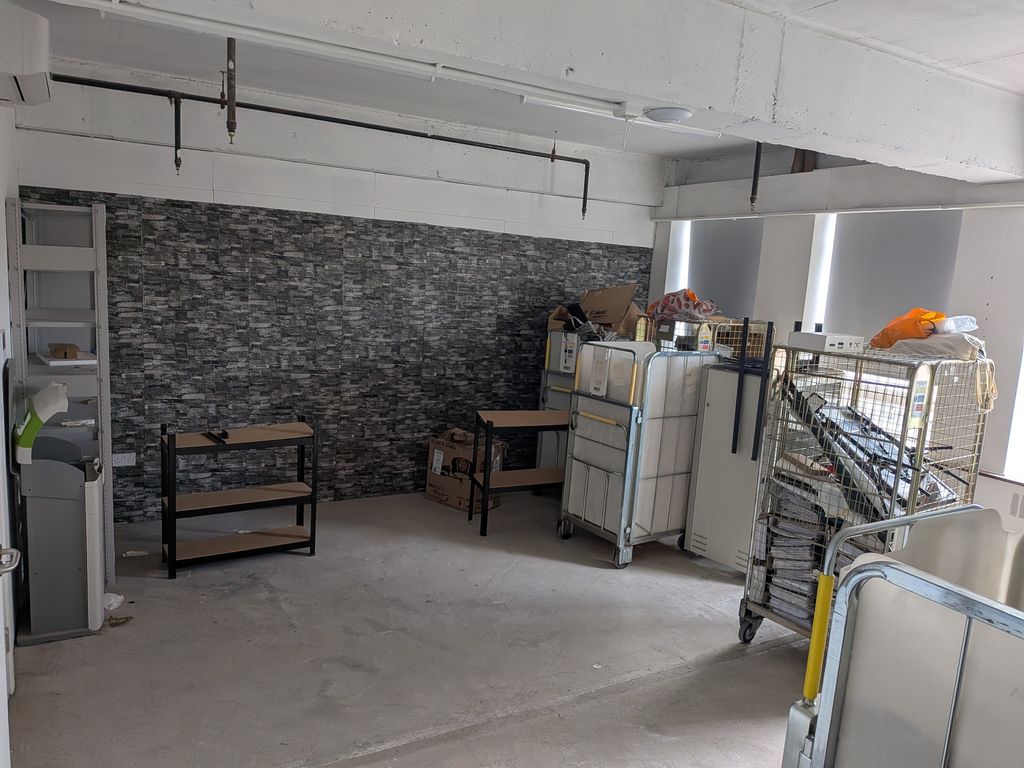 Property photo 2 of 2