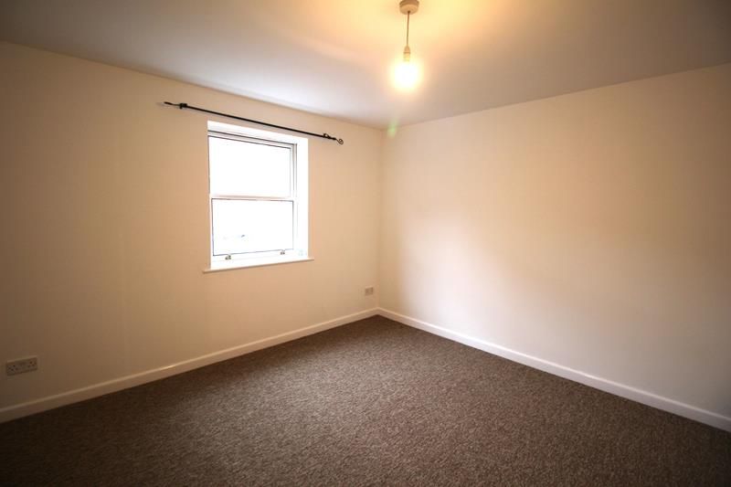 Property photo 2 of 5 Lounge