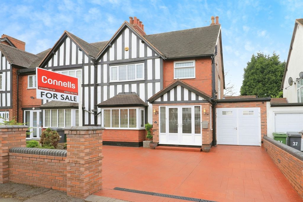 Property photo 1 of 15 Image