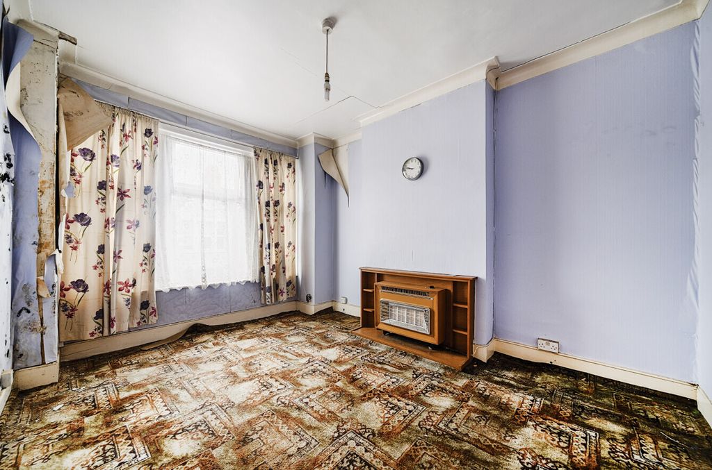 Property photo 2 of 12 Picture No. 08