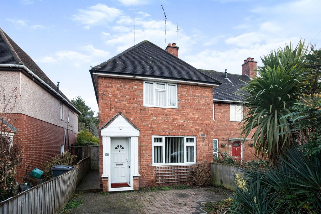 Property photo 1 of 11