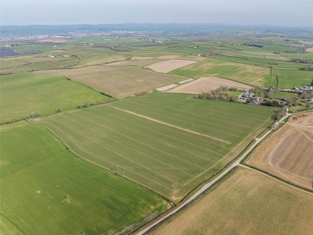 Property photo 2 of 3 Picture No. 03