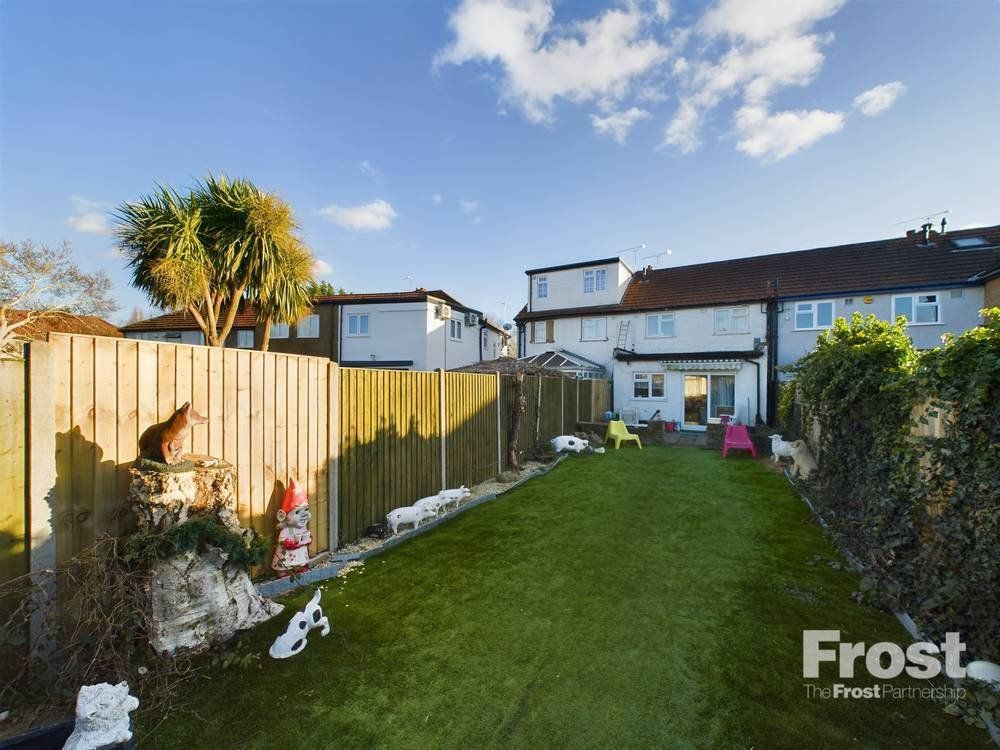 Property photo 1 of 16 Picture No. 14