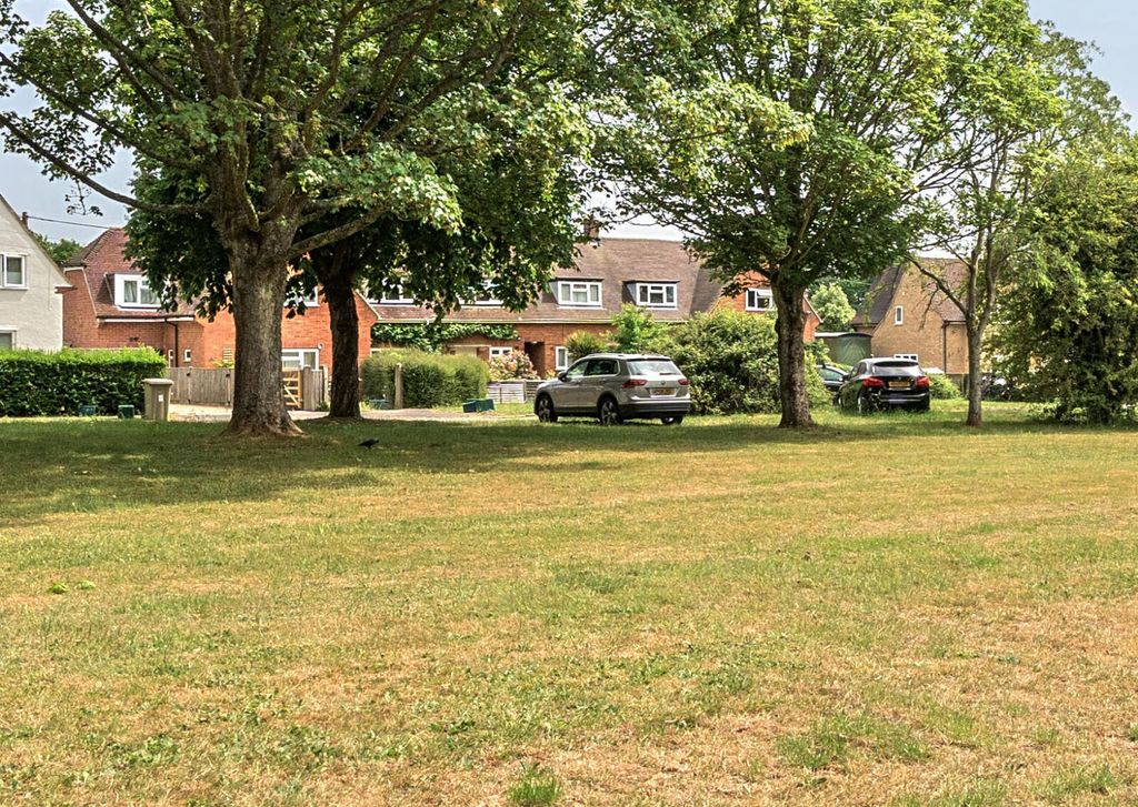 Property photo 3 of 21 Picture No. 42