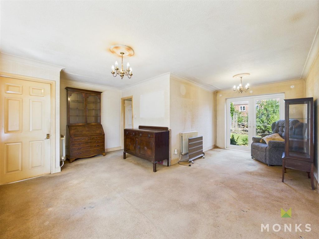 Property photo 3 of 12 Cam01348G0-Pr0711-Still005.Jpg