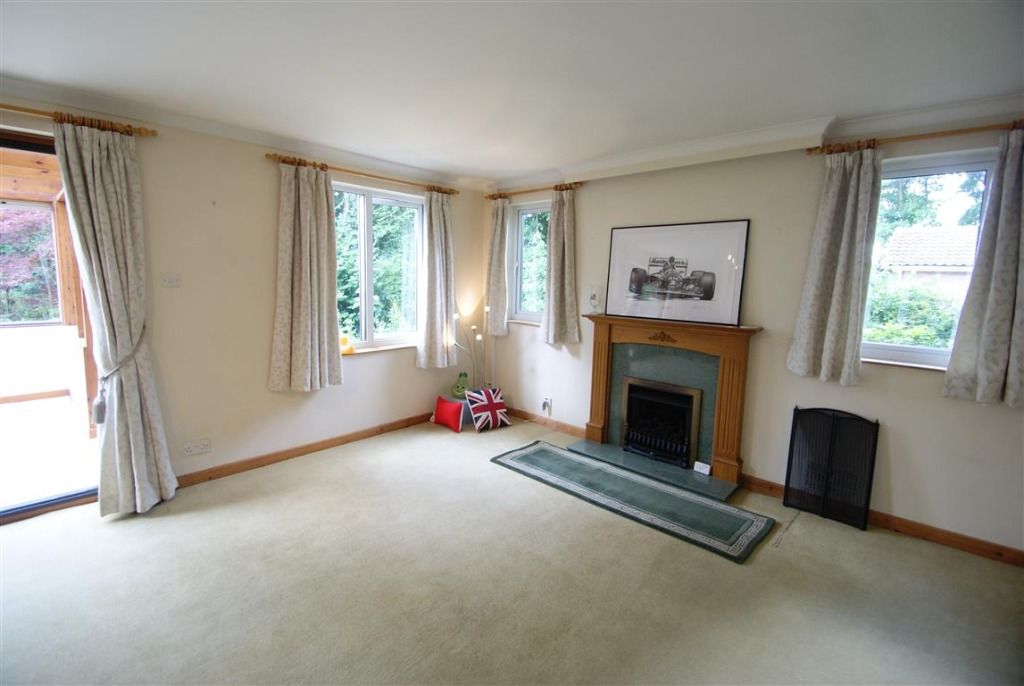 Property photo 3 of 7