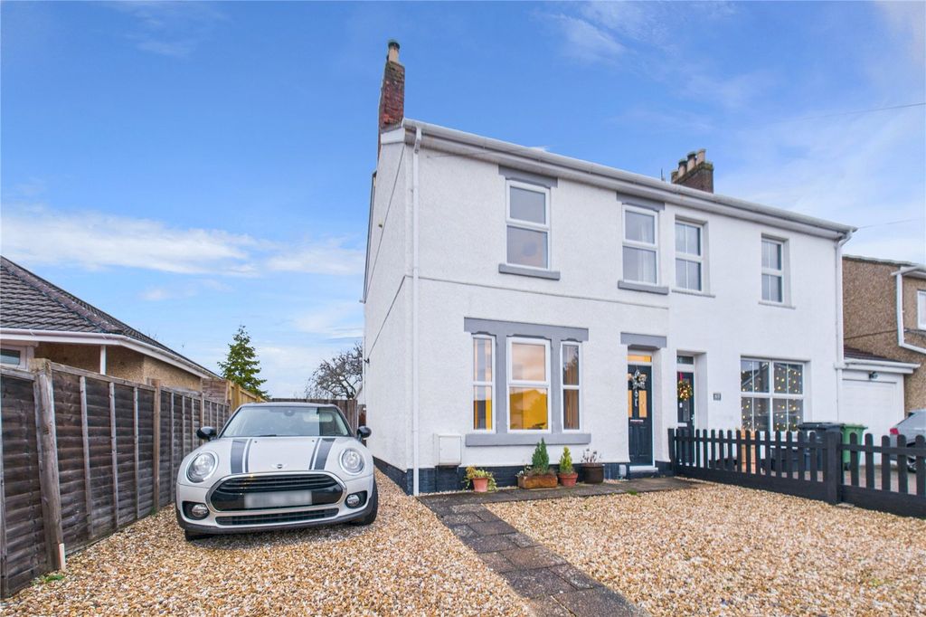 Property photo 1 of 35 Picture No. 42