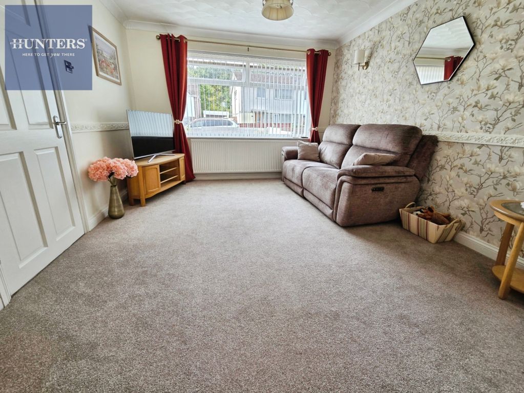 Property photo 2 of 10 Pbox-Img.Jpg