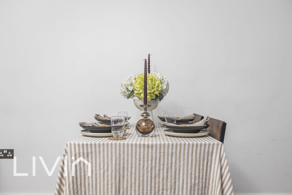 Property photo 2 of 17 025A4870