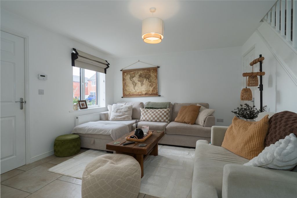 Property photo 3 of 24 B0030889