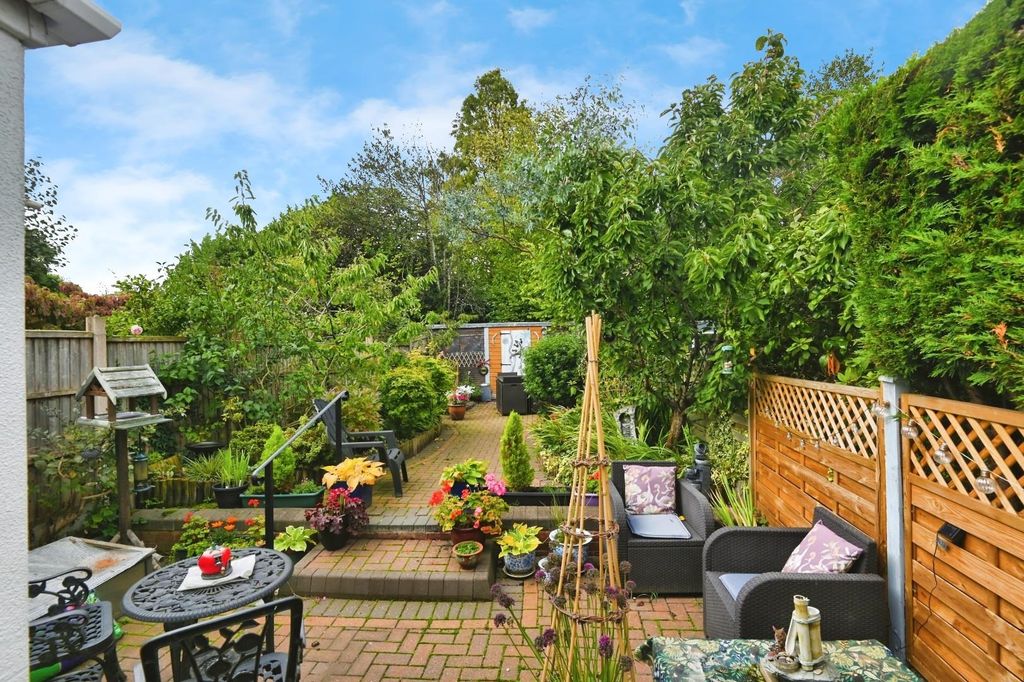 Property photo 3 of 26 37Whi24.Jpg