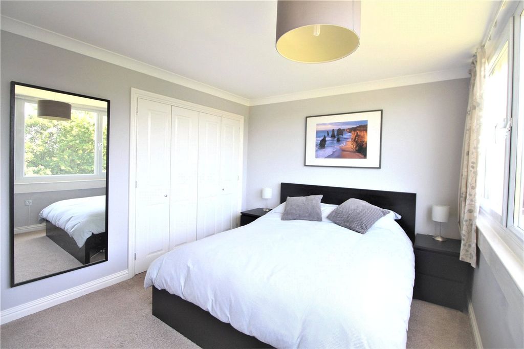 Property photo 3 of 20 Picture No. 06
