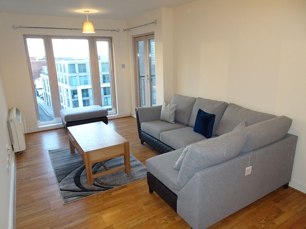 Property photo 2 of 13
