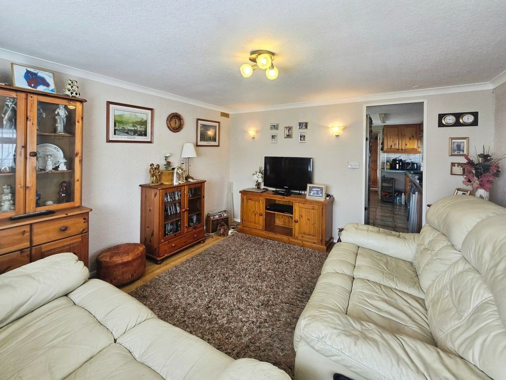 Property photo 2 of 13 Pbox-Img.Jpg