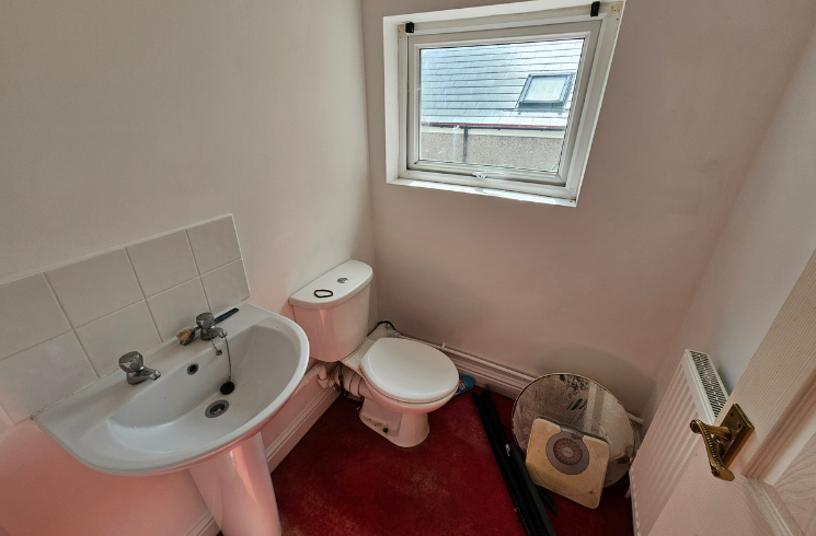 Property photo 3 of 4