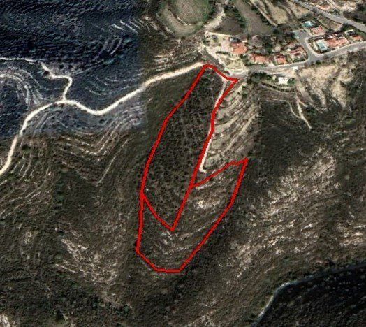 Property photo 1 of 3