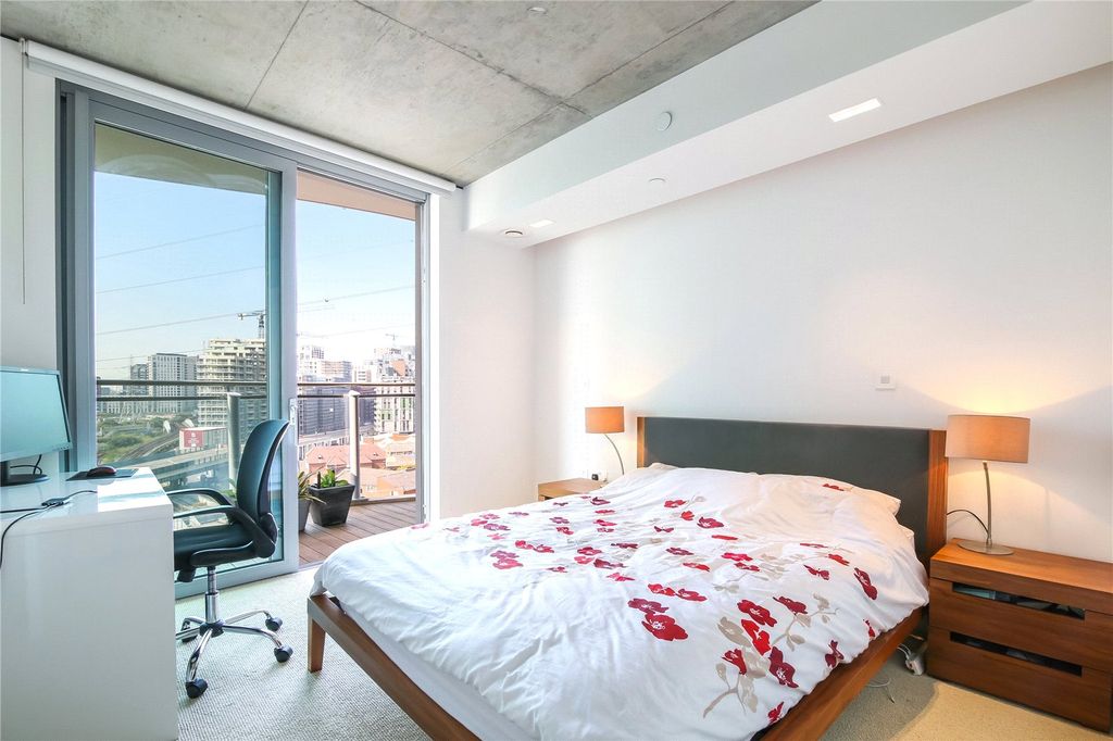 Property photo 2 of 10 Picture No. 11