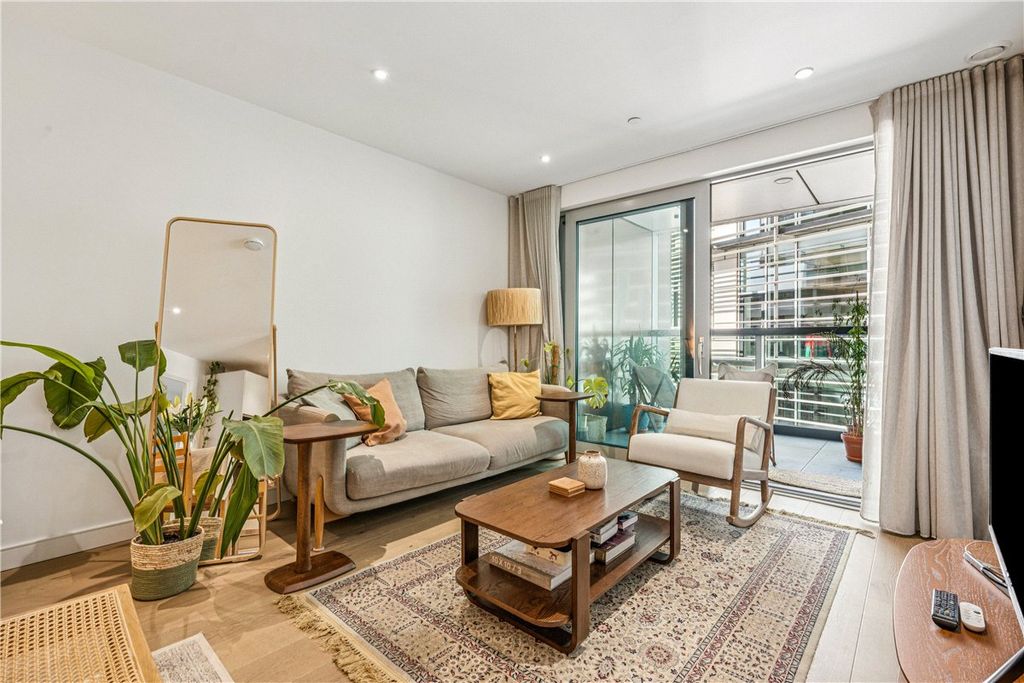 Property photo 3 of 12 Picture No. 10