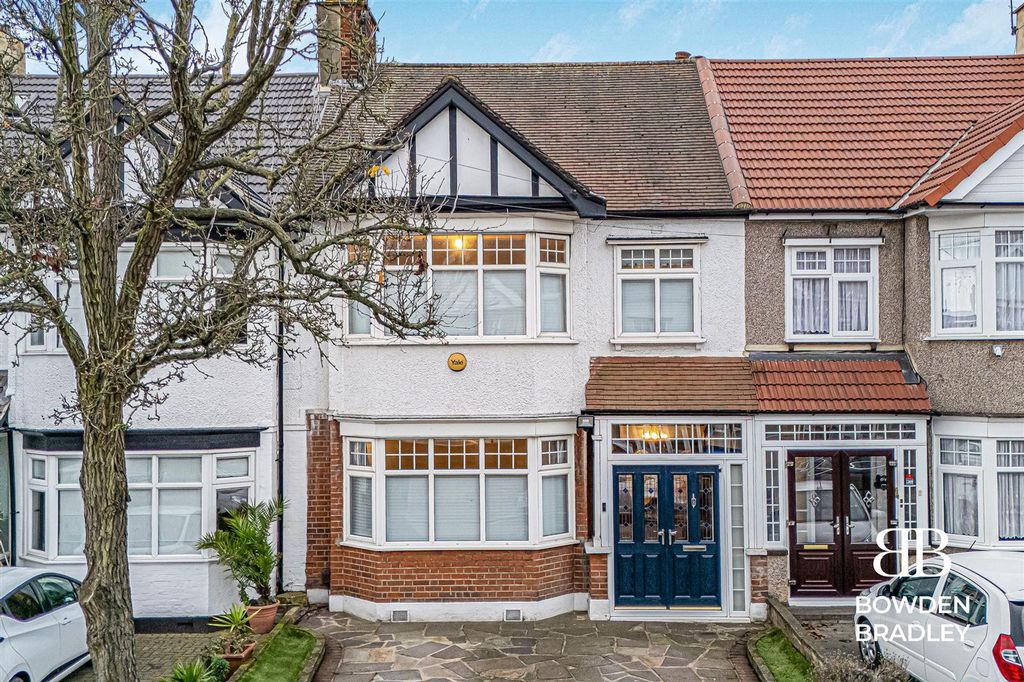 Property photo 1 of 20