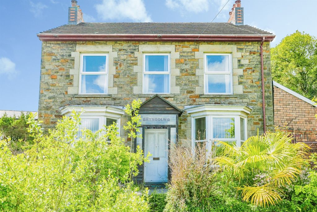 Property photo 1 of 30