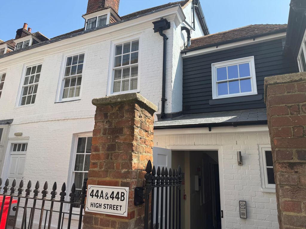 Property photo 1 of 5