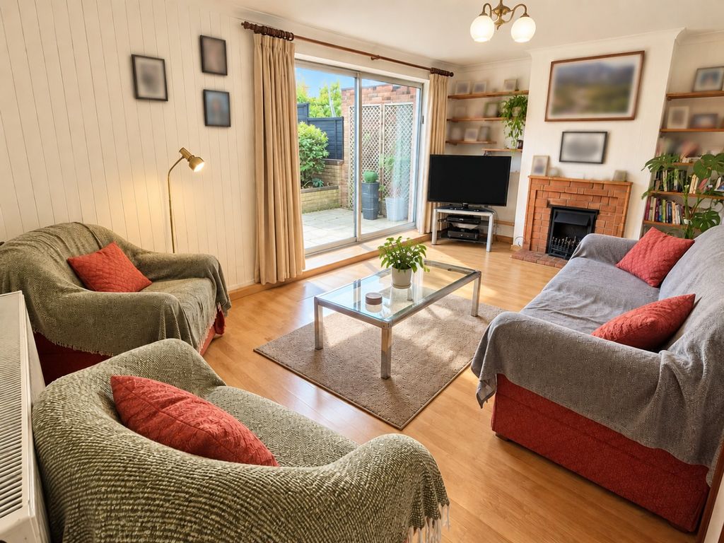 Property photo 3 of 10 5587404