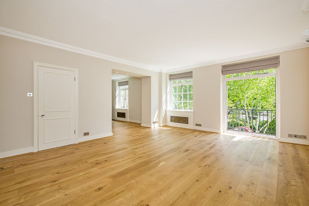 Property photo 1 of 6 Reception (Main)