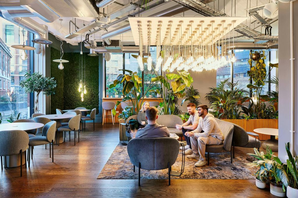 Property photo 1 of 7 5.Png