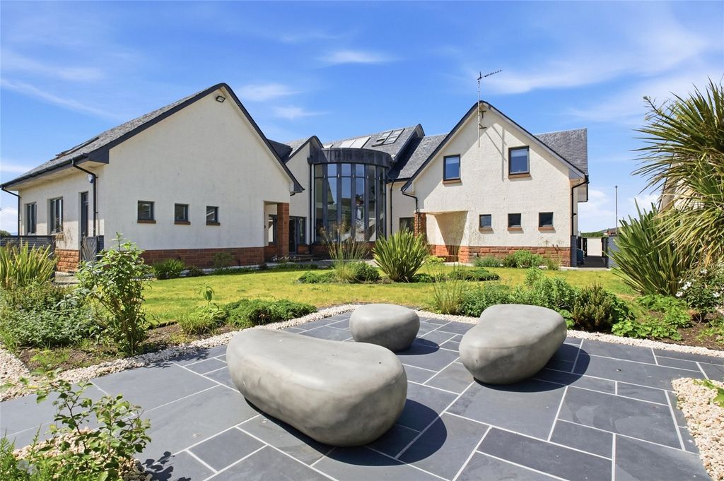 Additional image 31 of 5 bed detached house for saleThe Beach House, 18 Hyndman Road, Seamill, Ayrshire KA23