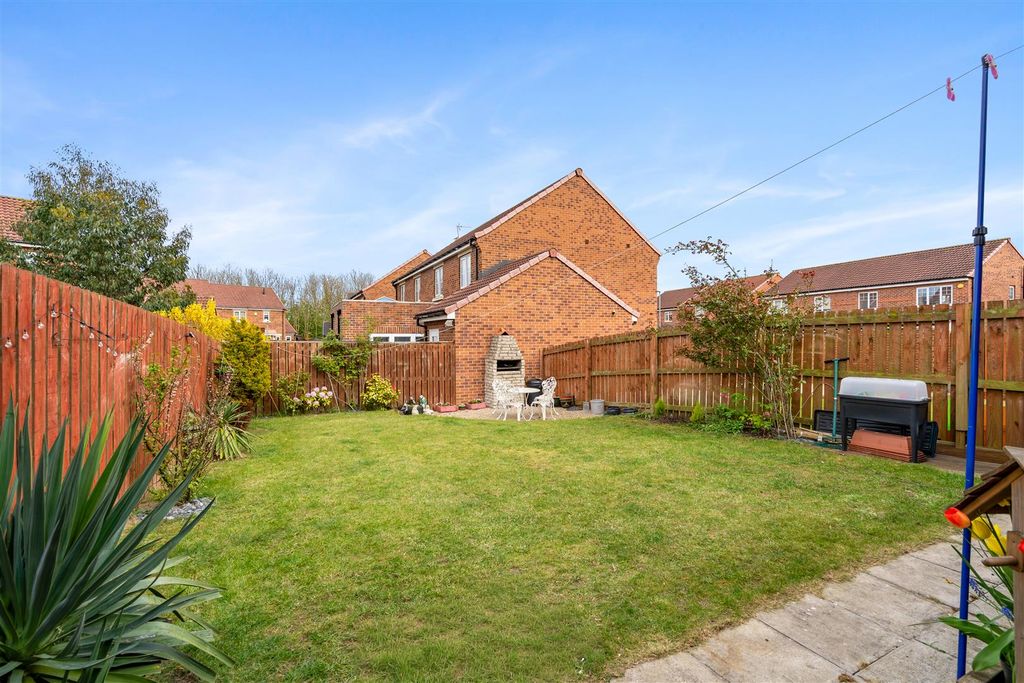 Property photo 3 of 16 Rear Garden