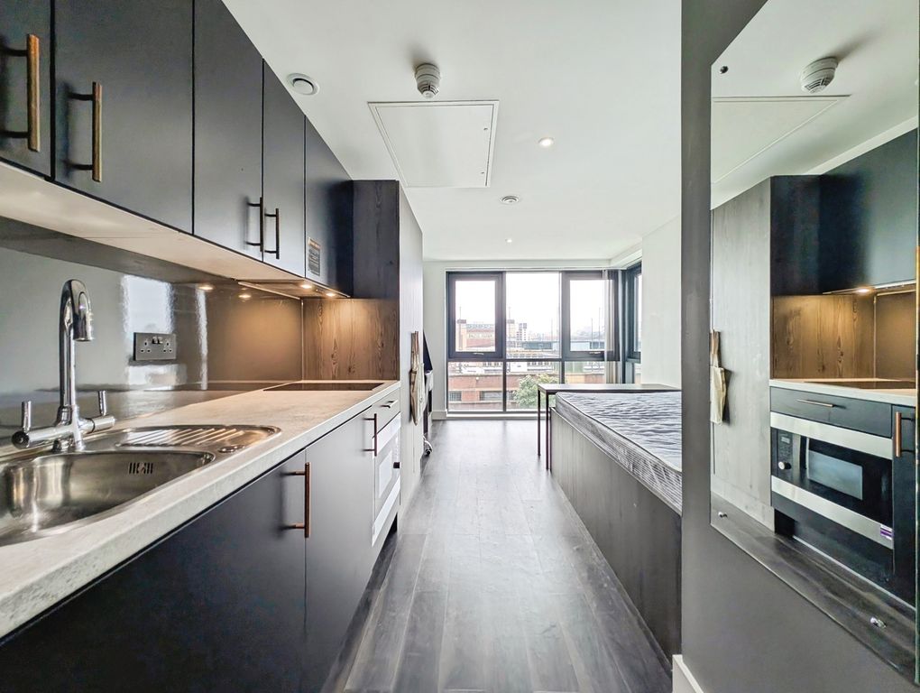 Property photo 2 of 14 Pbox-Img.Jpg