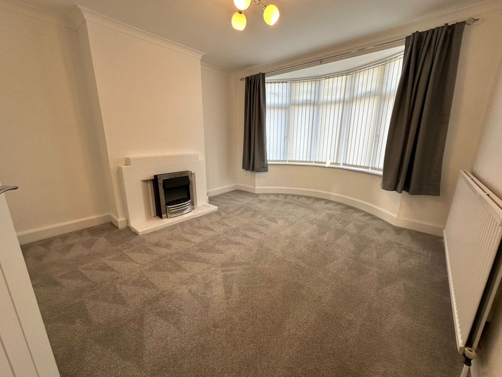 Property photo 2 of 12 Living Room