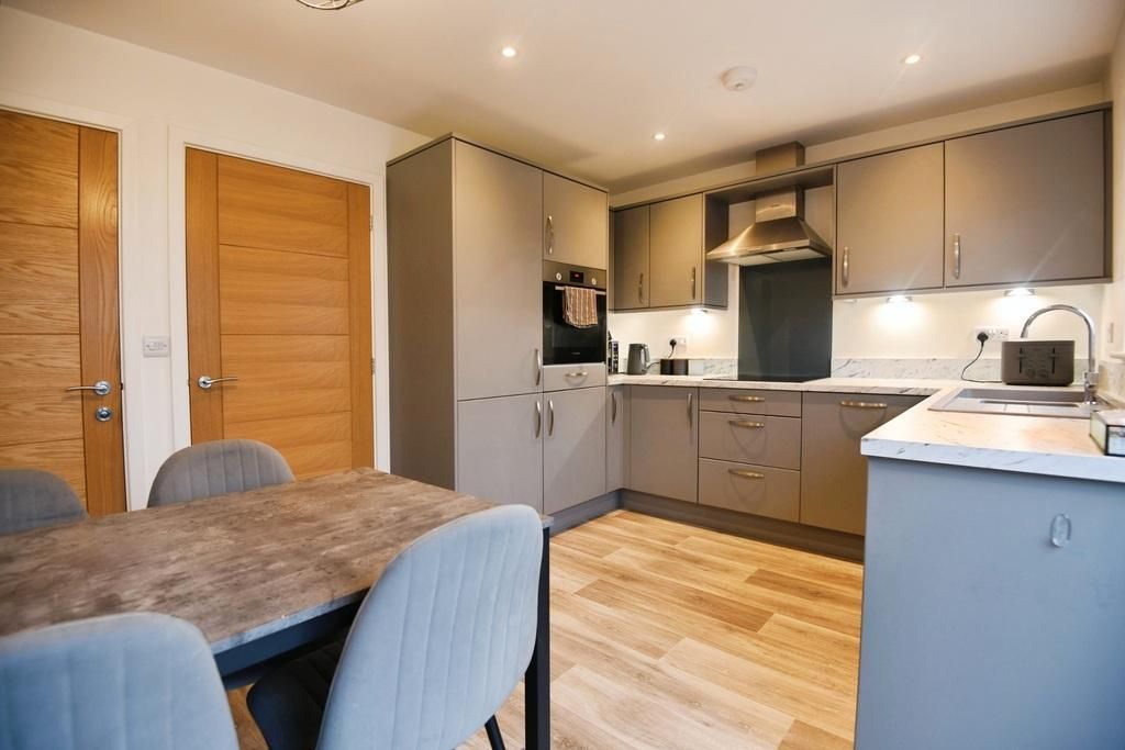 Property photo 2 of 16 Photo 2