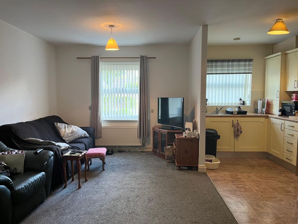 Property photo 3 of 16