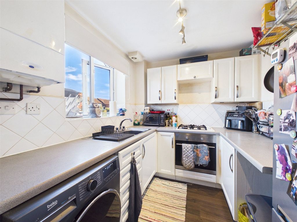 Property photo 3 of 9 Picture No. 02