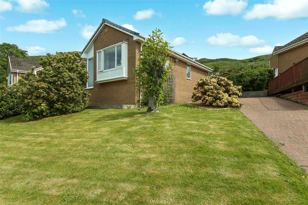 Property photo 2 of 17 Picture No. 40