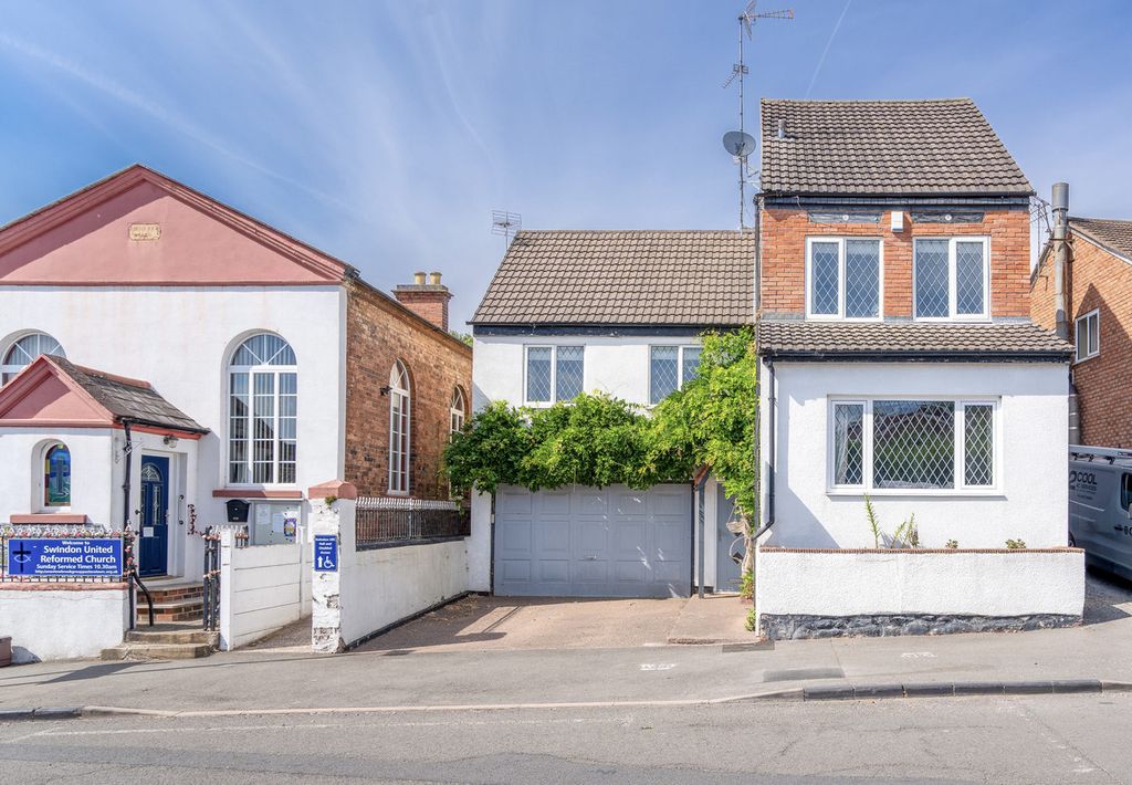 Property photo 1 of 33