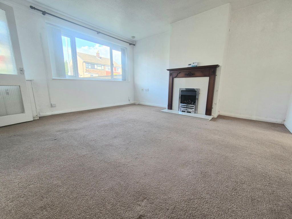 Property photo 2 of 10 Image