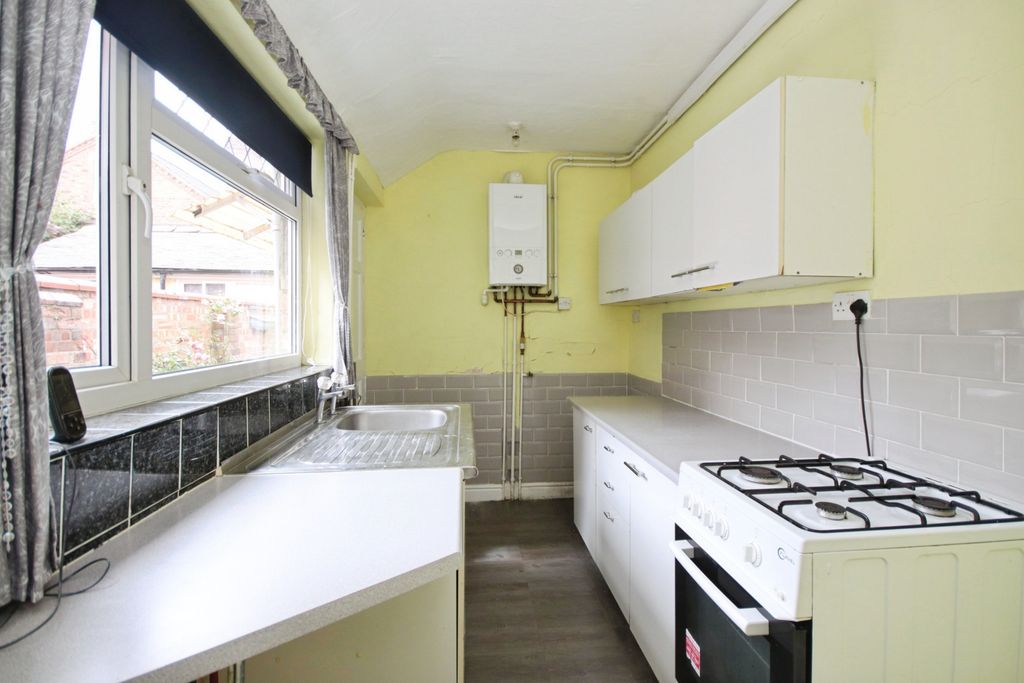 Property photo 2 of 9