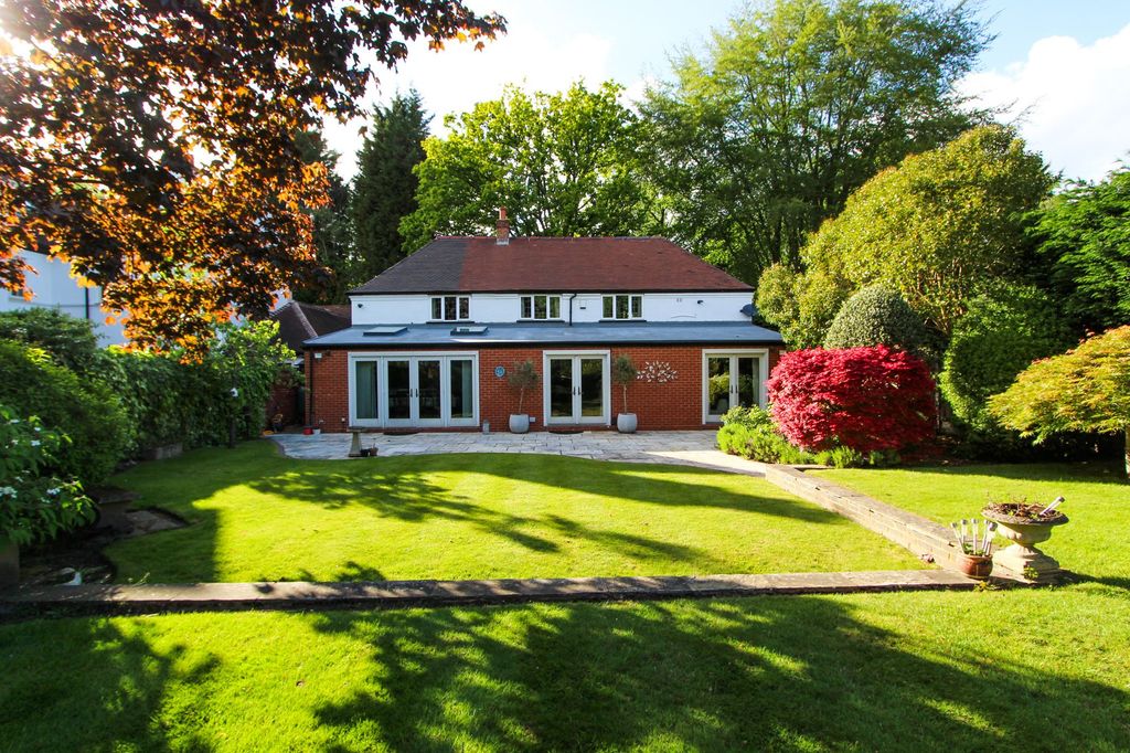 Property photo 3 of 42