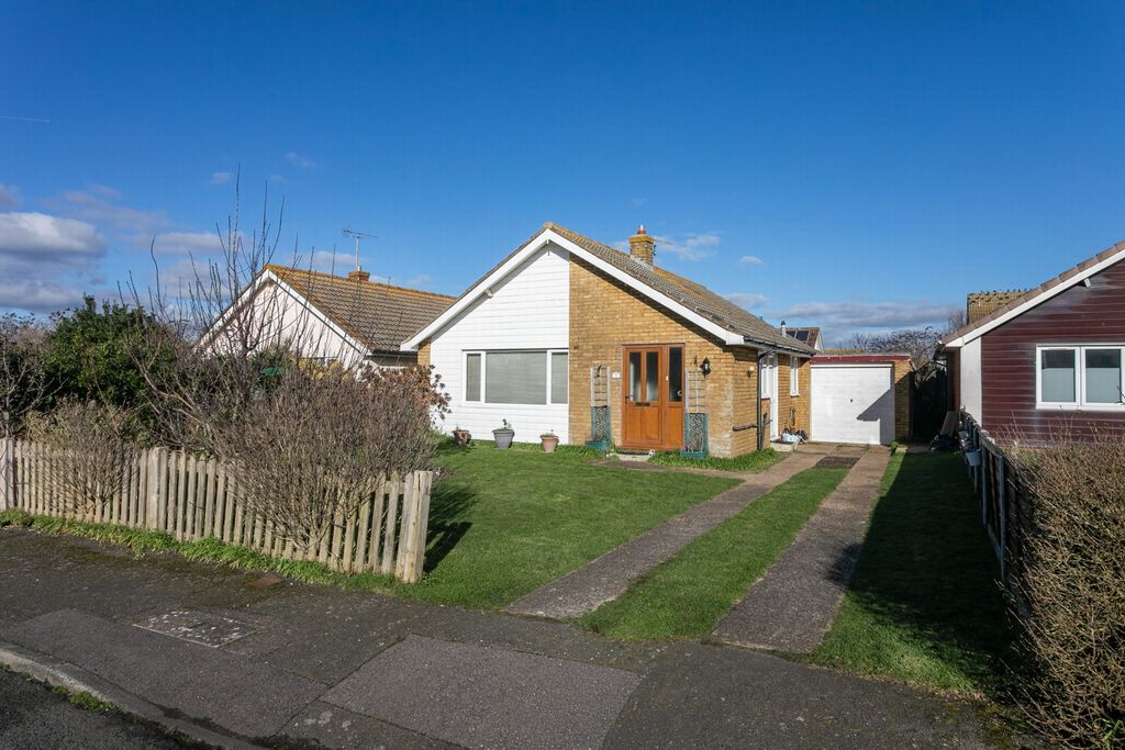 Property photo 2 of 18 Front