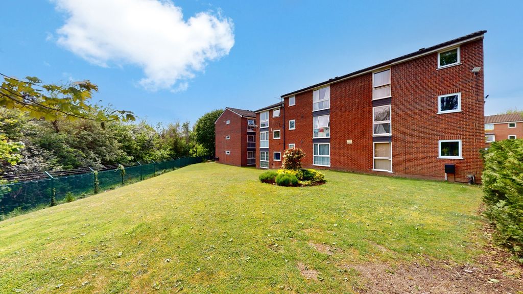 Property photo 1 of 10 5099190