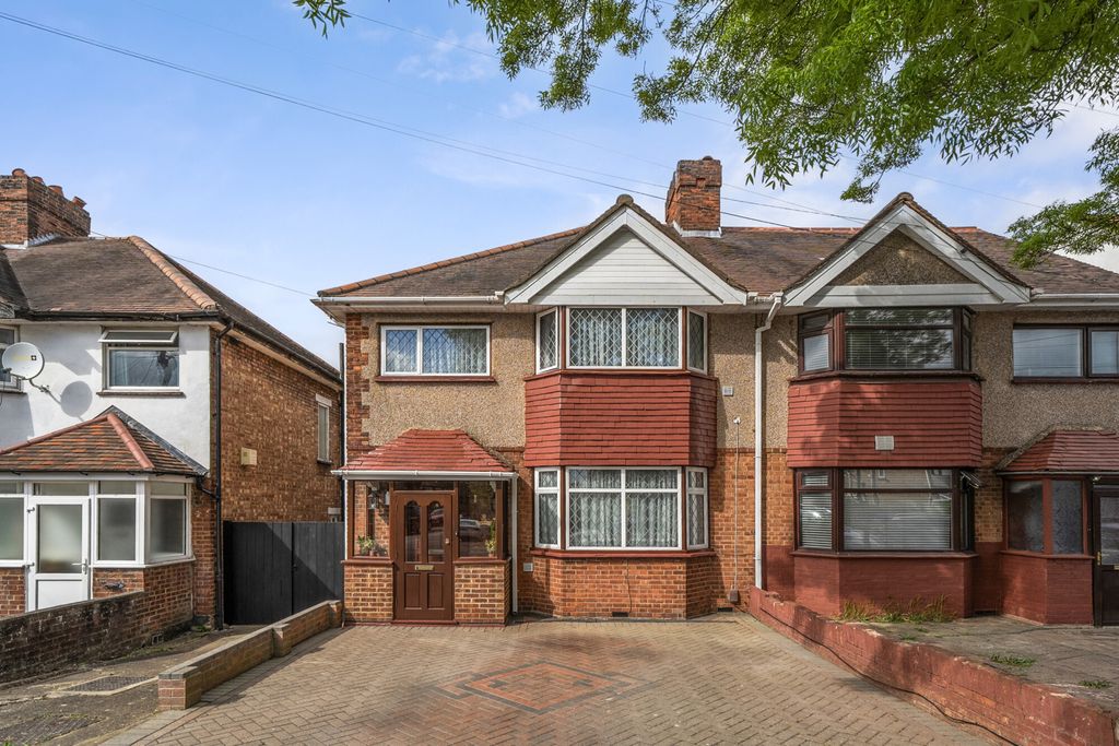 Property photo 1 of 20 1446306-17-69E242...