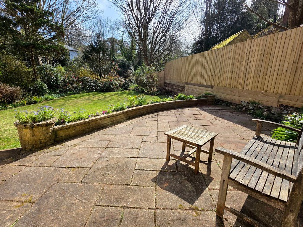 Property photo 3 of 25