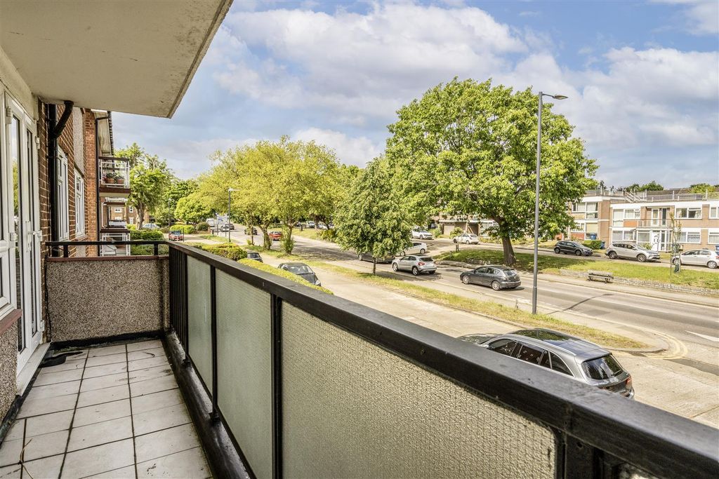 Property photo 3 of 6 Davidson Frost-Wellings, Dfw, Albermarle Park, Sta