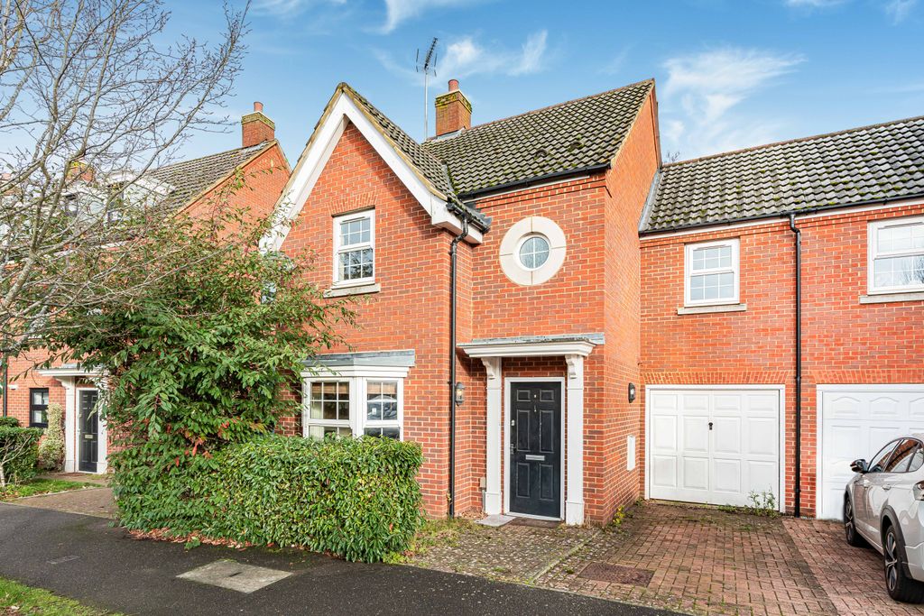 Property photo 1 of 22 Front