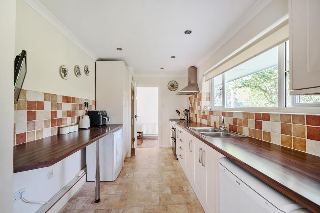 Additional image 11 of 4 bed detached bungalow for saleLightwater, Surrey GU18