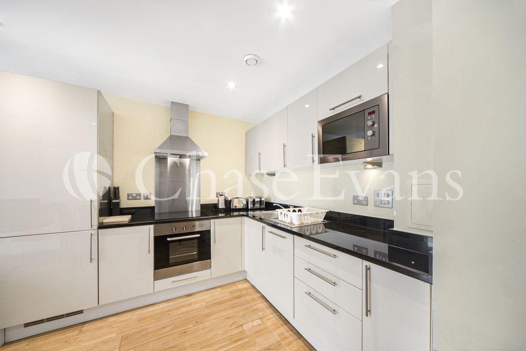 Property photo 2 of 16 Kitchen
